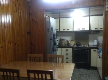 Departamento · 54m² · 2 Ambientes · Departamento en Venta - 1 Dormitorio 1 Baño - Patio - 54 m² - Ramos Mejia