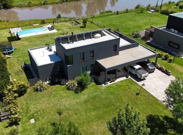 Casa · 198m² · 5 Ambientes · 2 Cocheras · Casa con Lote a La Laguna - Chacras de La Reserva - Cardales