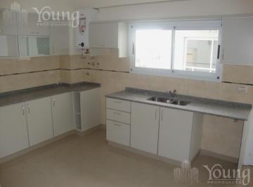Departamento · 68m² · 3 Ambientes · Departamento 3 Ambientes en Venta en Wilde Centro