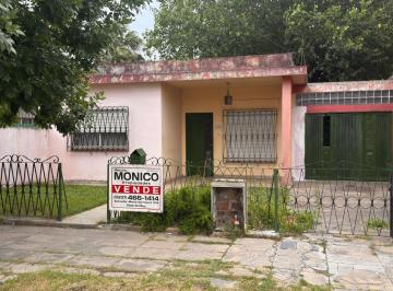 Casa · 70m² · 2 Dormitorios · 3 Cocheras · Venta Casa en Pompeya - Merlo