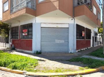 Local comercial , Tres de Febrero · Ciudadela Norte - Excelente Deposito / Galpón / Local 110 m² en Esquina