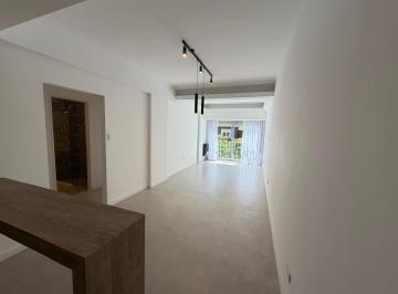 Departamento · 75m² · 3 Ambientes · Departamento Tres Ambientes con Dependencia. Reciclado