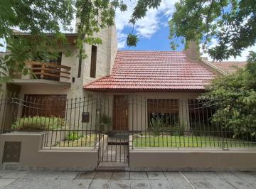 Casa · 205m² · 3 Dormitorios · Venta Casa 3 Dorm. en Barrio Flamingo