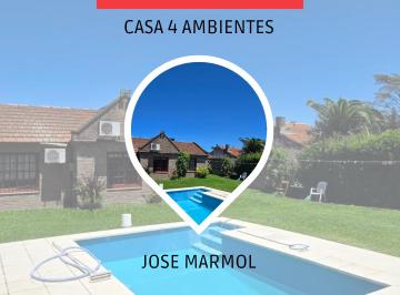 Casa de 4 ambientes, Almirante Brown · Casa con Piscina, Quincho y Jardin de Invierno - Venta en Jose Marmol