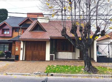 Casa · 177m² · 4 Ambientes · 1 Cochera · Casa 4 Ambientes con Pileta en Venta en Wilde