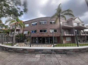 Oficina comercial · 110m² · 6 Ambientes · 1 Cochera · Alquiler de Oficina en Carrasco