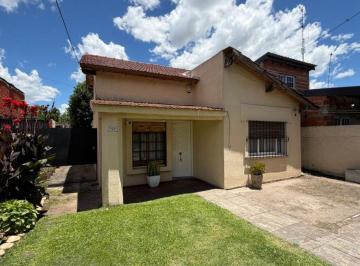 Casa de 4 ambientes, Moreno · Casa en Venta con Amplio Terreno y Potencial de Ampliación – Moreno