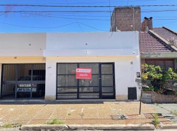 Local comercial · 1 Ambiente · Local en Alquiler en El Centro de Lujan