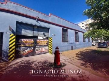Bodega-Galpón , La Matanza · Lote en Esquina de 805 m², con Galpón y Local. 432 m² Edificados. Ubicado en El Centro de San Justo.