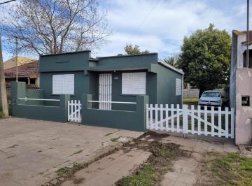 Casa · 55m² · 3 Ambientes · 4 Cocheras · Casa 3 Ambientes Venta Quequen