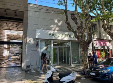 Local comercial de 6 ambientes, Esteban Echeverría · Local Comercial en Zona Estrategica; Ideal Banco, Supermercado o Bazar en El Corazon de Monte Grande