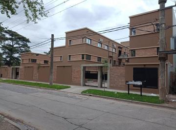 PH · 60m² · 3 Ambientes · 1 Cochera · Casa PH Moreno Complejo Residencial Bufó Bouchard
