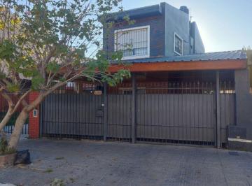 Casa de 4 ambientes, Lanús · Humberto Primo 2353 Lanus