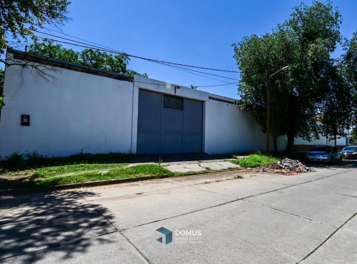 Bodega-Galpón · 410m² · 5 Cocheras