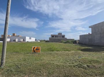 Terreno · 618m² · Lote de 618 m² Frente a Espacio Verde! Docta Av 2, Financiación! Apto Duplex