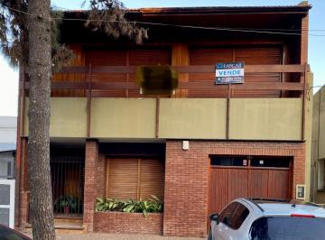 Casa de 5 ambientes, Avellaneda · Venta Casa en Wilde Excelente Ubicacion