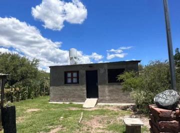 Casa de 4 ambientes, Capilla del Monte · Casa Las Acacias 808