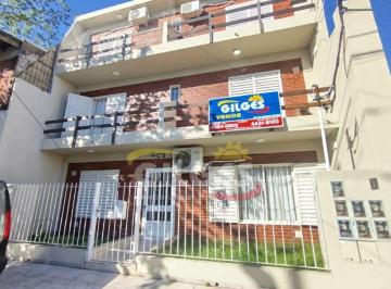 Departamento · 36m² · 2 Ambientes · Venta de Departamento 2 Ambientes en Ramos Mejia Al Frente con 2 Balcones Apto Crédito