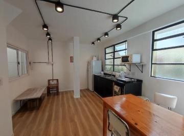 Departamento Alquiler Temporal de 3 ambientes · San Telmo: Alquiler Hermoso PH 3 Ambientes en Excelente Ubicación!