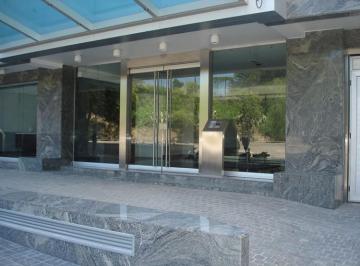 Foto · Nva Cordoba: Obispo Salguero 826 Frente Al Parque Sarmiento Semipiso de 3 Dor Ccochera y Amenities