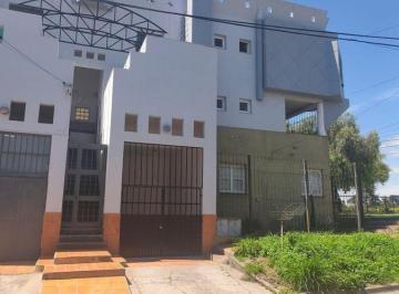 Departamento · 132m² · 7 Ambientes · 1 Cochera · Amplio Departamento - Duplex con 3 Dorm. en Venta - Tres Cerritos. 145 m²