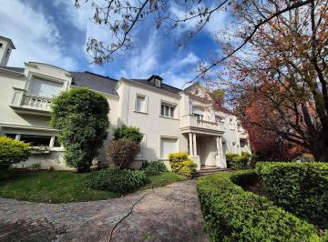 Casa · 1100m² · 12 Ambientes · 4 Cocheras · Casa en Venta en Altos de La Horqueta, San Isidro, G. B. a. Zona Norte