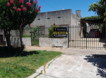 Casa · 200m² · 5 Ambientes · 1 Cochera - Camila Perez Rueda · Casa Multifamiliar en Lote Propio en Venta