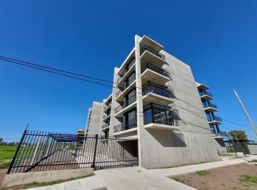 Departamento · 33m² · 1 Ambiente · 1 Cochera · Venta Departamento 1 Ambiente Rosario Fisherton Balcón Amenities