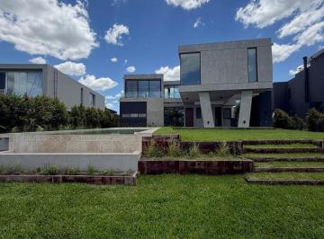 Casa · 332m² · 7 Ambientes · 4 Cocheras · Casa Chalet en Venta en Virazón, Nordelta, Tigre