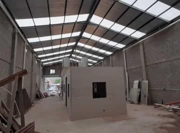 Depósito · 300m² · Depósito en Venta en Benavidez, Tigre, G. B. a. Zona Norte