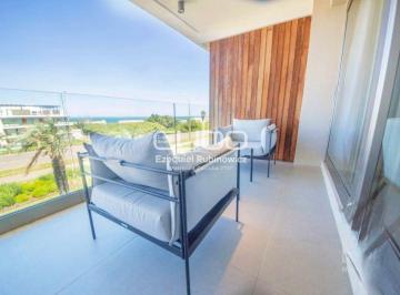 Departamento · 90m² · 3 Ambientes · 1 Cochera · Venta Departamento 3 Ambientes con Dos Suites y Balcón
