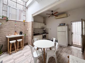 Casa · 69m² · 4 Ambientes · Venta - Casa de Pasillo de 2 Dorm. - Arroyito, Rosario