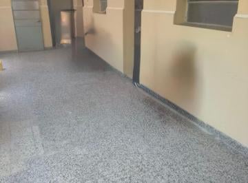 Casa de 4 ambientes, San Lorenzo · Excelente Vivienda Para Reformar Oportunidad Para Negocio