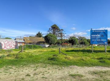 Terreno · 254m² · Venta Lote – Barrio Alfar