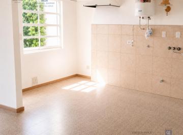 Departamento · 69m² · 4 Ambientes · Departamento a Pasos de La Municipalidad