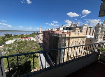Departamento · 142m² · 3 Dormitorios · 1 Cochera · Departamento