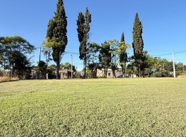 Terreno · 382m²