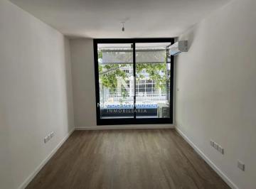 Foto1 · Venta Apartamento de 1 Dormitorio con Gran Terraza en El Centro, Montevideo, Ideal Para Renta!