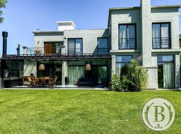 Casa 950m² Venta Villanueva · Bustamante Prop Santa Catalina 12448 Casa Venta Villanueva Tigre