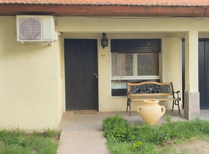 Casa · 127m² · 4 Ambientes · 1 Cochera
