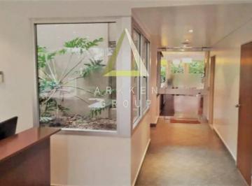 Oficina comercial · 110m² · 2 Cocheras · Excelente Oficina Sobre Av del Libertador en San Isidro