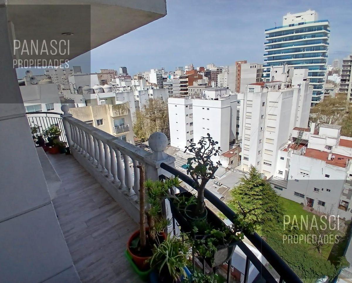 Venta | departamento 3 ambientes con cochera y baulera — La Perla