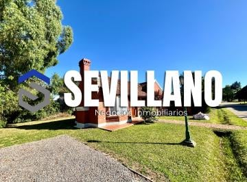 Casa de 2 ambientes, Esteban Echeverría · Oportunidad Única: Casa 3 Amb. Sobre Lote de 1.000 m² en Campos de Echeverría