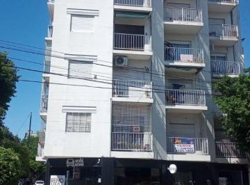 Departamento de 2 ambientes, Agronomía · 2 Amb. Balcon a Av San Martin