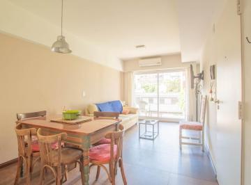 Departamento · 42m² · 2 Ambientes · Luminoso, Buen Edificio, Amplio