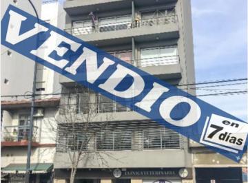 Departamento · 28m² · 1 Ambiente · Av San Martin 4400 Muy Lindo Monoambiente Al Frente con Balcón