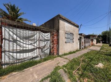 Casa · 300m² · 3 Ambientes · Venta en Block Departamentos de 3 Ambientes en Wilde