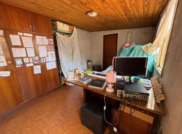 Casa de 5 ambientes, Boedo · Casa 5amb Patio Terraza Lote 7.32x37 m Zona Bodegones - Ph y Duplex P/emprendimiento
