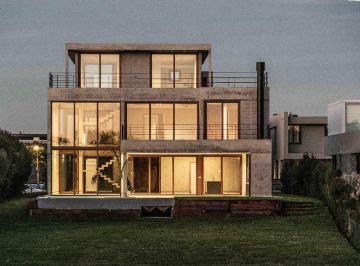 Casa · 489m² · 6 Ambientes · 2 Cocheras · Casa Venta "Yacht Nordelta" Rincon de Milberg - Tigre