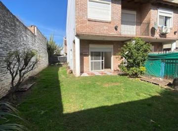 Departamento · 77m² · 4 Ambientes · 1 Cochera · Excelente Duplex de 4 Ambientes en Venta en Villa Morra